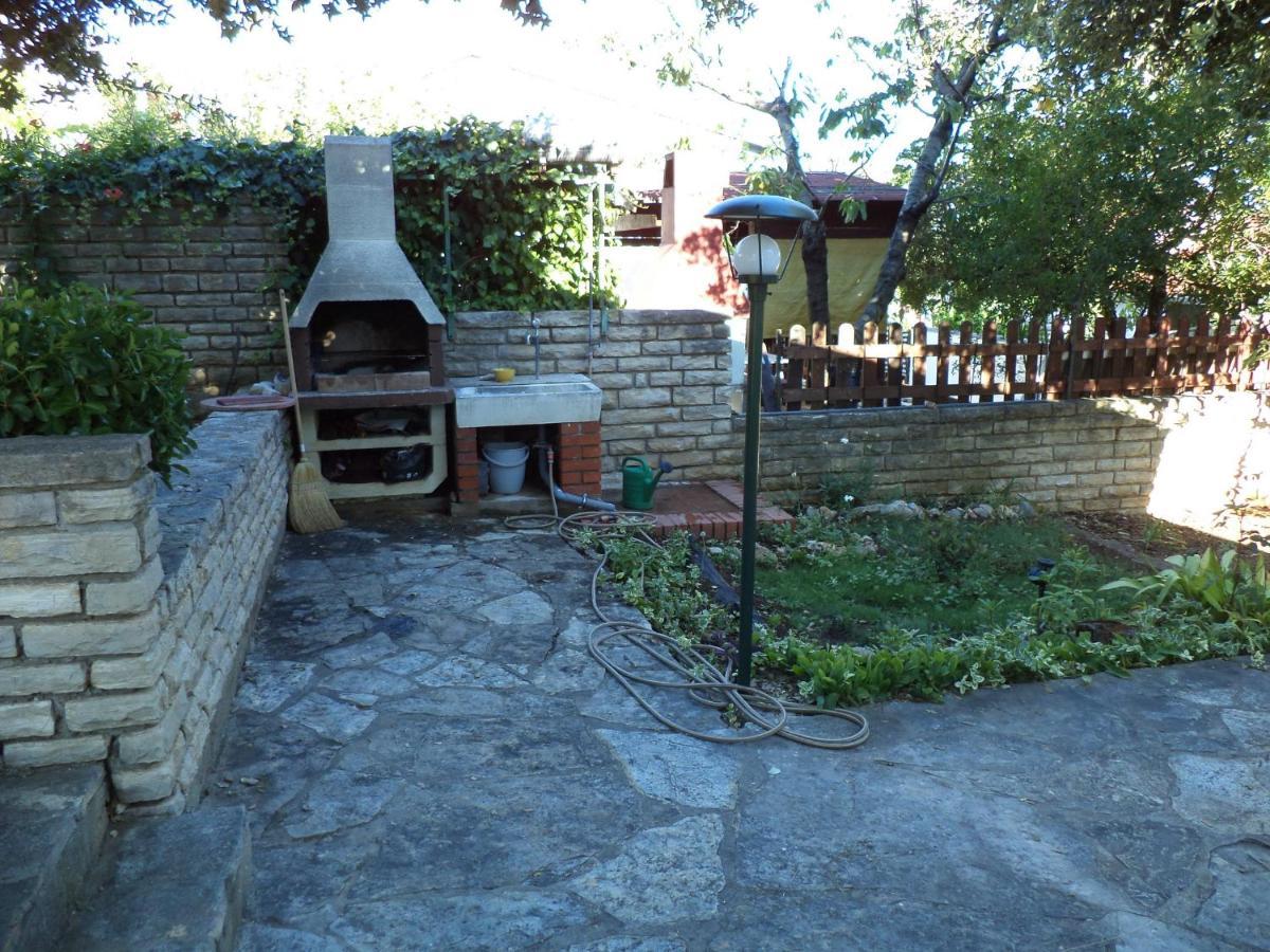 Apartment Blanka Petrcane Exterior photo
